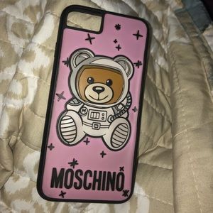 MOSCHINO IPHONE 8 CASE